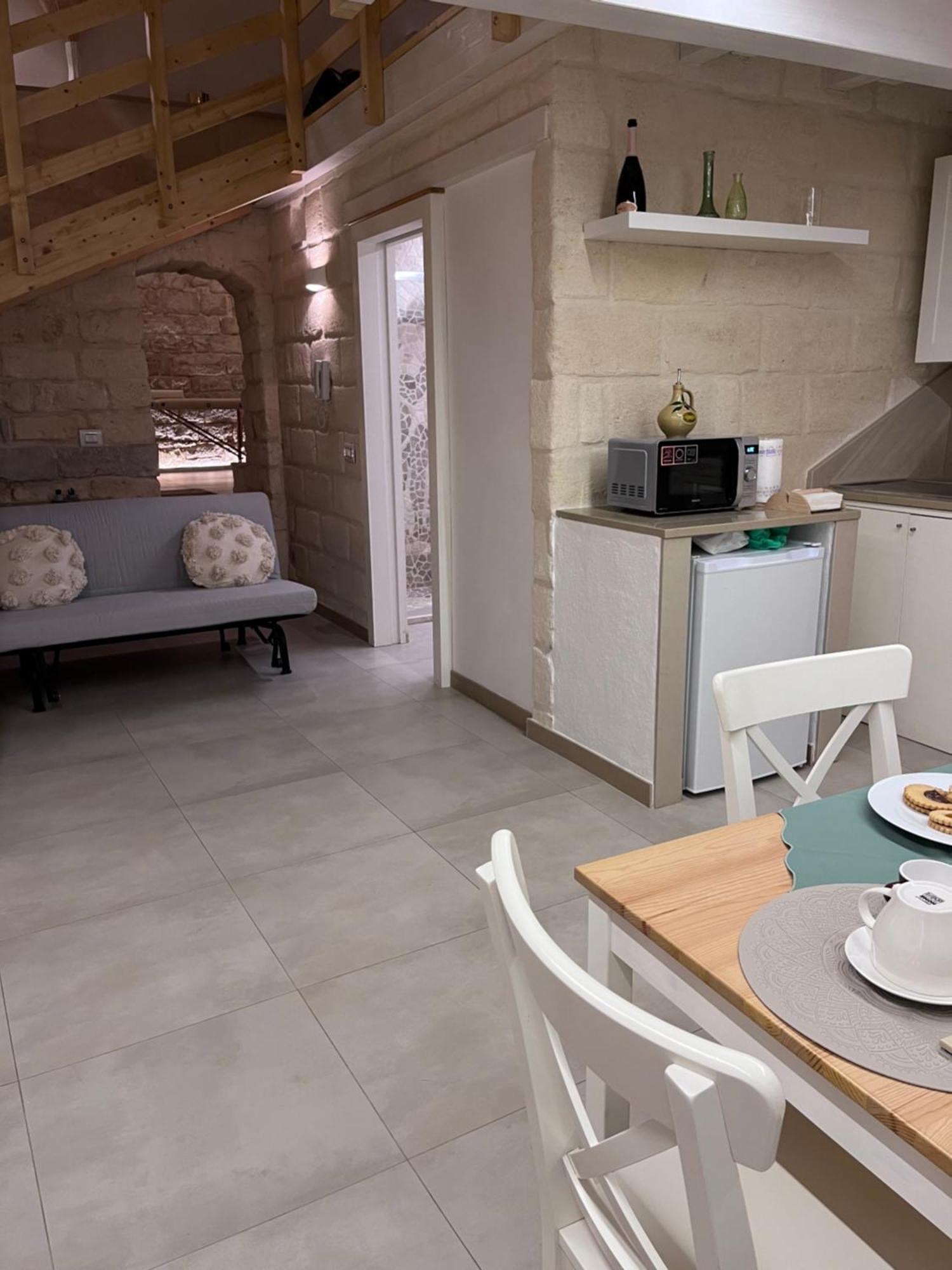 Epoca Suite House تراني المظهر الخارجي الصورة