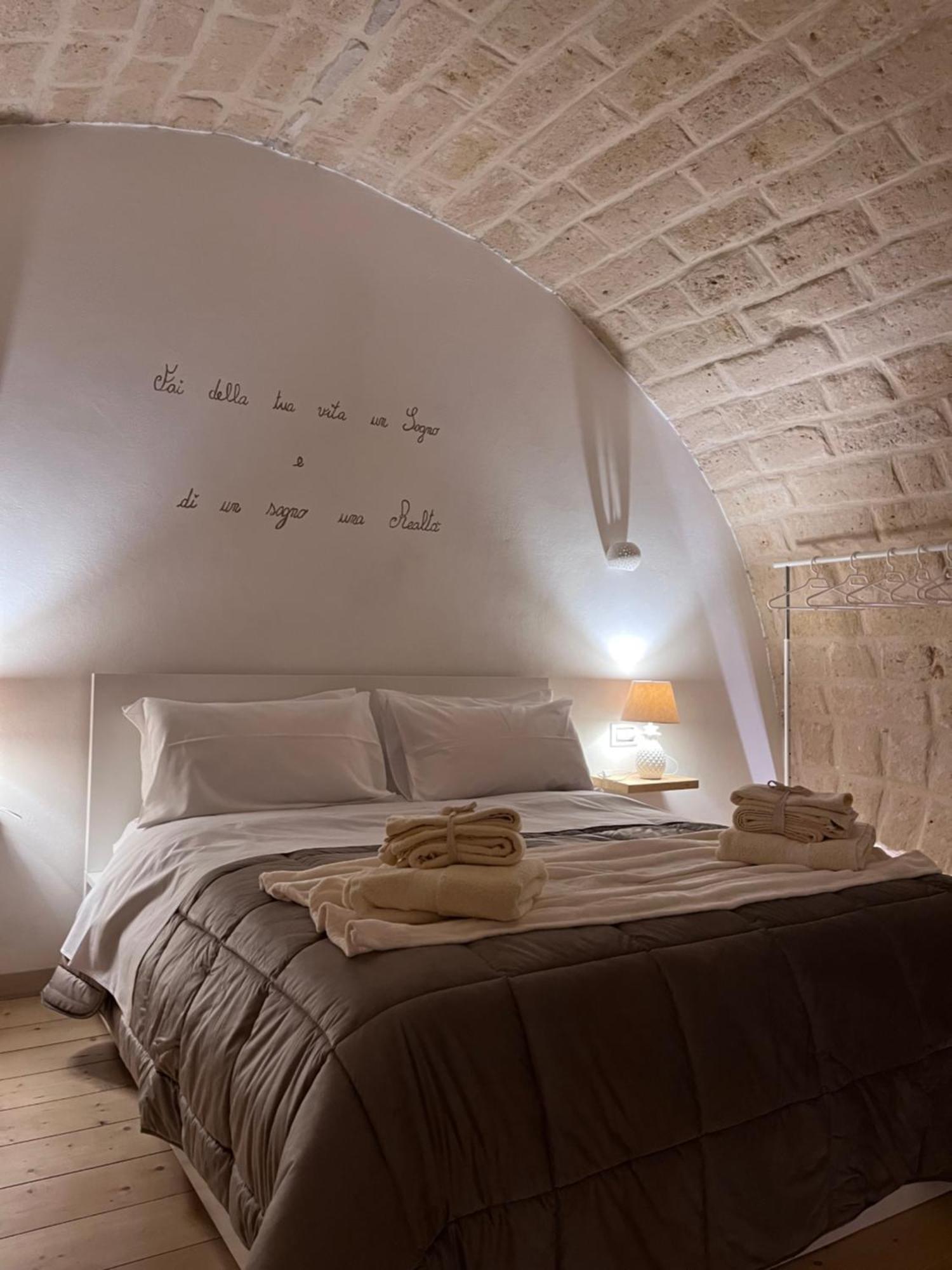Epoca Suite House تراني المظهر الخارجي الصورة