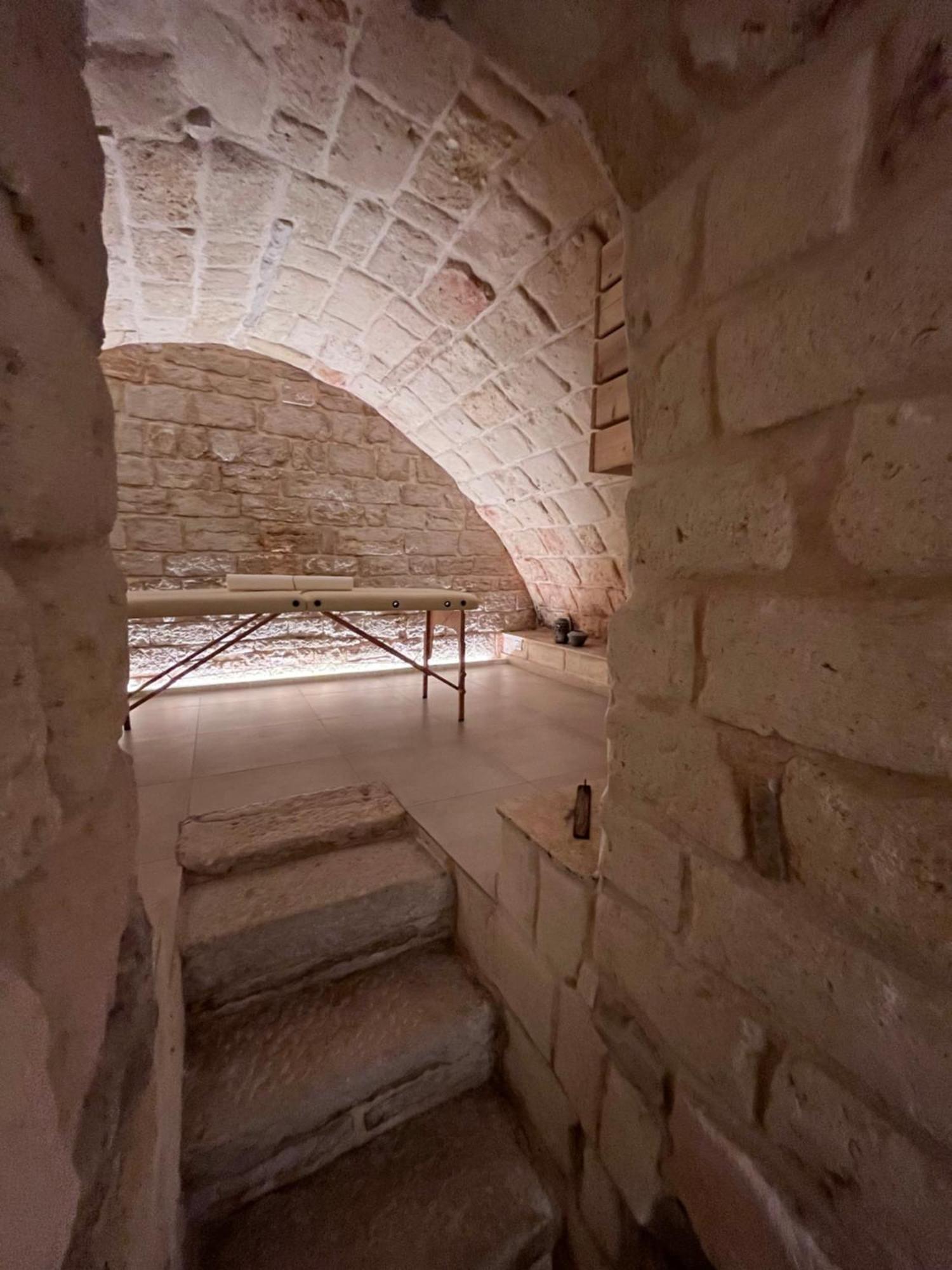 Epoca Suite House تراني المظهر الخارجي الصورة